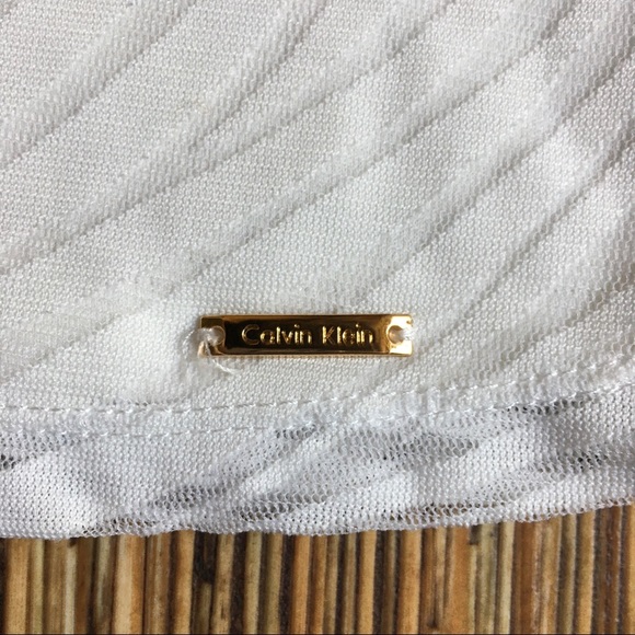 Calvin Klein Top White Womens Semi Sheer Zebra EUC - Picture 6 of 9